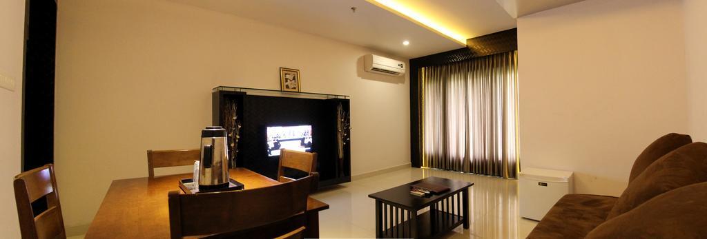 Hotel Gokulam Park Chennai Zewnętrze zdjęcie