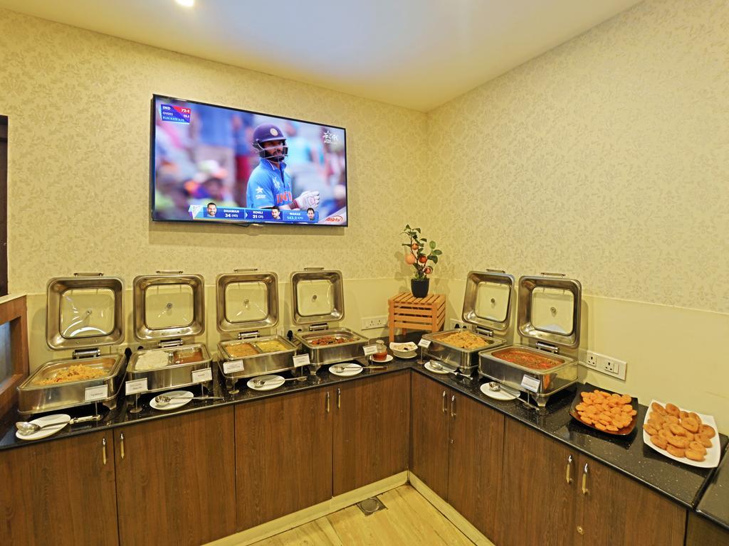 Hotel Gokulam Park Chennai Zewnętrze zdjęcie