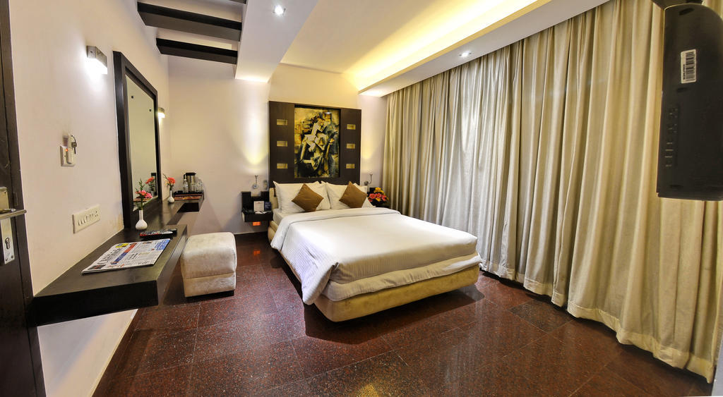 Hotel Gokulam Park Chennai Zewnętrze zdjęcie